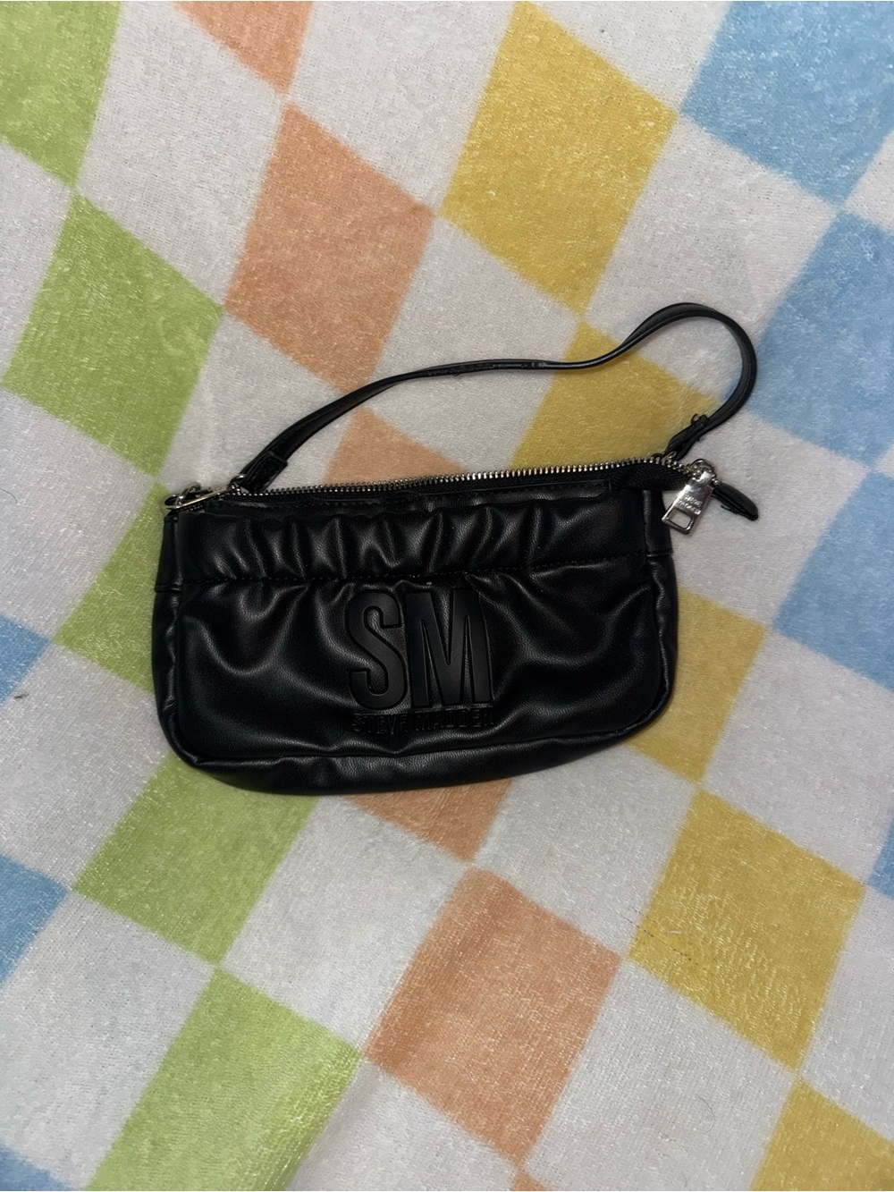 Steve Madden puffer wristlet